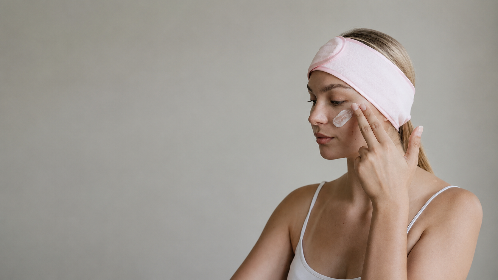 קשת שיער ורודה — מתנה לערכת Clinic